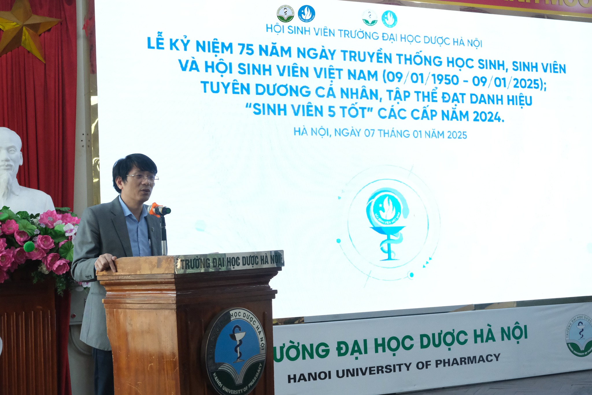 Ảnh 5.  Phó Giáo sư, Tiến sĩ Nguyễn Mạnh Tuyển - Uỷ viên Ban Thường vụ Đảng uỷ, Phó Hiệu trưởng, Chủ tịch 77Win nhận 77k 77WIN ⭐️Trang Đăng Nhập Và Tải 77Win COM Mới đã phát biểu chỉ đạo tại buổi Lễ kỷ niệm.